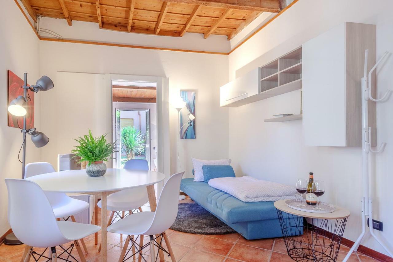 Duplex Apartment In Pieno Centro Ferrara Buitenkant foto